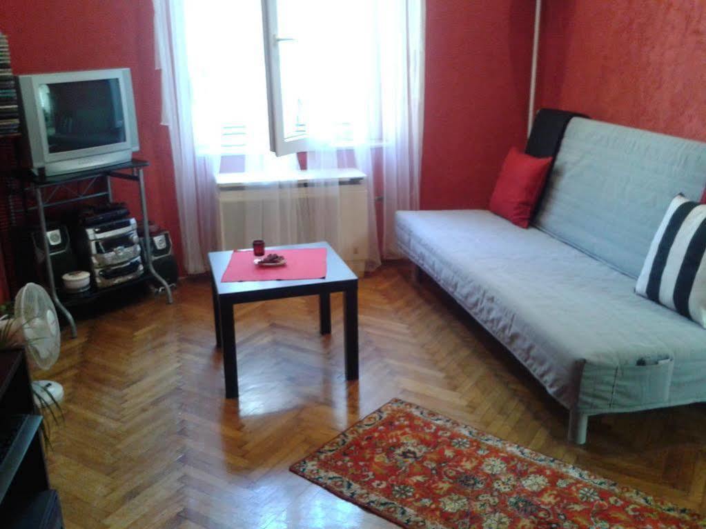 Studio Gizella Budapest Exteriör bild